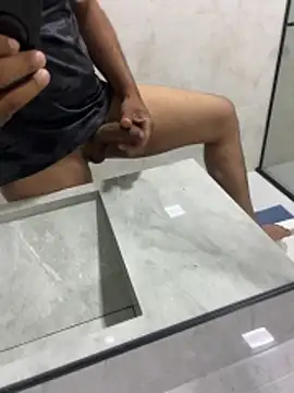 Snapshot of twink231 chatting on 04-02-26, 02:20 twink231 online show from 04-02-26, 02:20