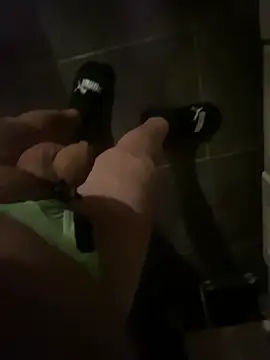 Snapshot of yonyman chatting on 03-29-26, 08:20 yonyman online show from 03-29-26, 08:20