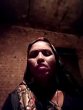 Hot re83 online show from 03-05-26, 04:14