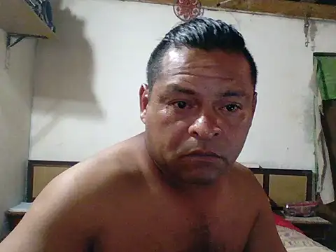 Snapshot of DesexedCooler chatting on 03-14-26, 08:36 DesexedCooler online show from 03-14-26, 08:36