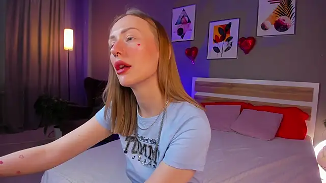 A Alise online show from 02-24-26, 11:19