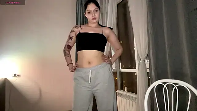 RaquelsHusband online show from 03-01-26, 01:35