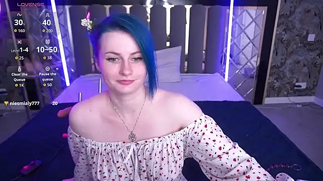 AlisaGracee online show from 06-04-26, 05:35