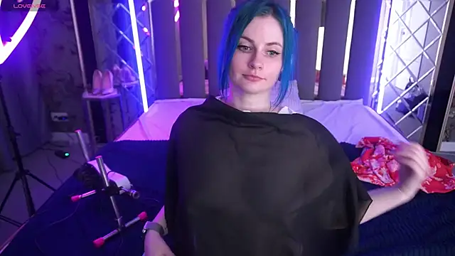 AlisaGracee online show from 06-15-26, 07:10