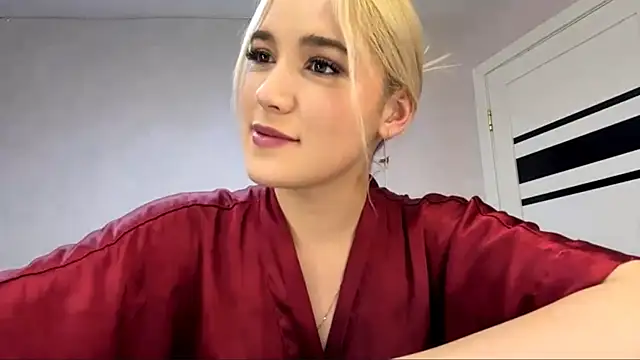 MerryVideo online show from 04-21-26, 02:26