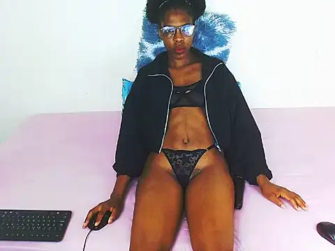 ChocoSlenderXXX online show from 04-19-26, 10:23