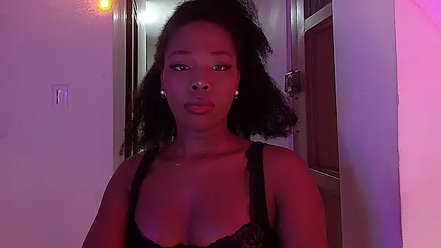 Lunaruiz online show from 03-13-26, 03:13