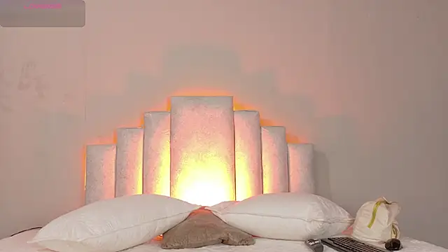 Sheinny brown1 online show from 03-27-26, 08:08