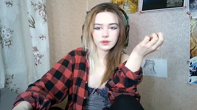 MilaTyan online show from 04-21-26, 05:17