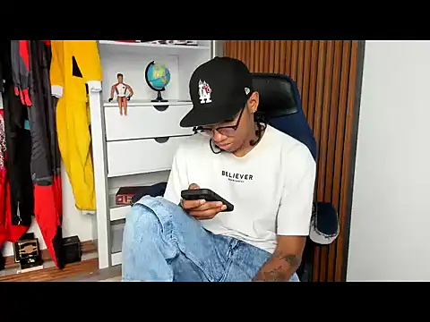 yandi hot online show from 02-25-26, 02:05