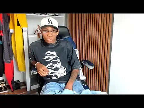 yandi hot online show from 02-27-26, 02:28