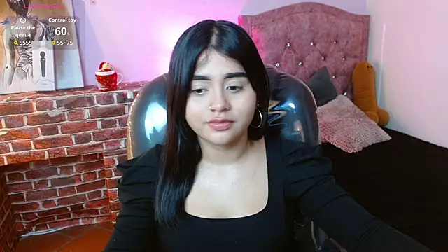 mila quin online show from 03-30-26, 07:59