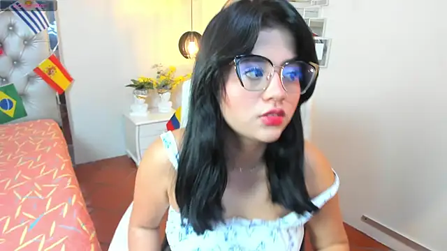 Snapshot of mila_quin chatting on 07-06-26, 08:00 mila quin online show from 07-06-26, 08:00