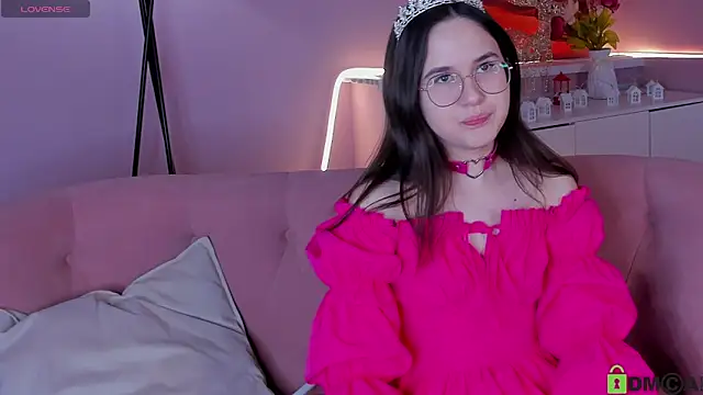 leylamirage online show from 03-10-26, 12:32