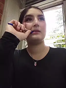 zoe moon   online show from 03-28-26, 04:28