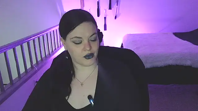 VixieNyx online show from 03-31-26, 03:56