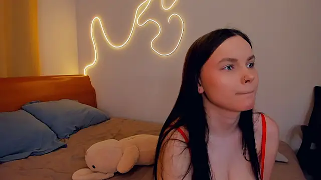 LeilaErcolani online show from 03-06-26, 08:16