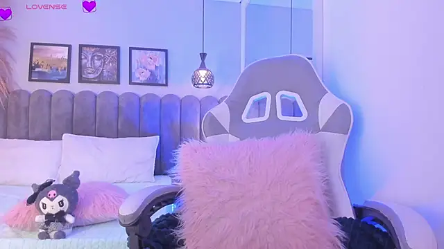 Bella  Peach online show from 04-03-26, 03:15