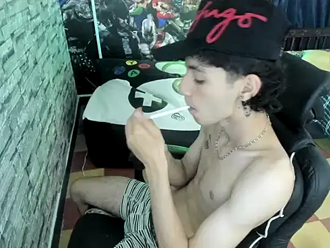 wex 077 online show from 03-03-26, 01:12