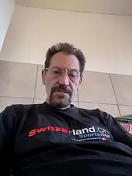 Snapshot of Costy601 chatting on 04-27-26, 01:31 Costy601 online show from 04-27-26, 01:31