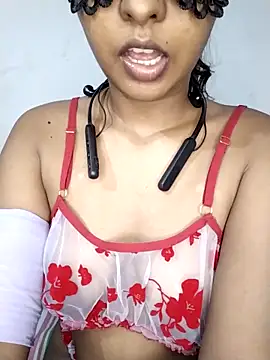ASHANYA JAYASOORIYA online show from 06-18-26, 04:33