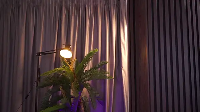 YanaSultana online show from 03-12-26, 09:15