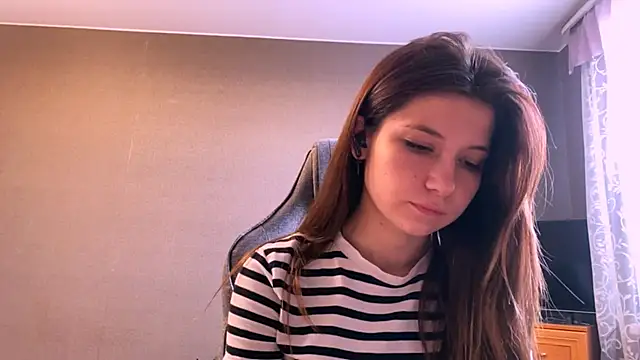 LunnaBliss online show from 04-04-26, 02:25