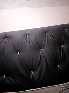 Snapshot of osito19cm chatting on 02-24-26, 12:19 osito19cm online show from 02-24-26, 12:19