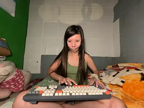 lady moon09 online show from 04-05-26, 08:28