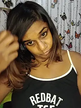indianstrawberrylips4u online show from 05-31-26, 06:09