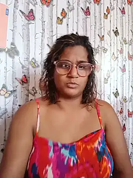 indianstrawberrylips4u online show from 07-13-26, 08:06