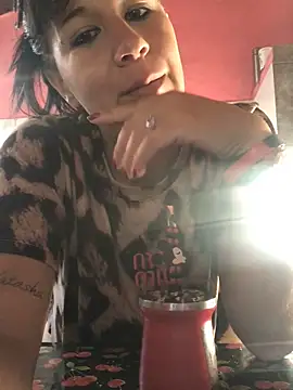 Snapshot of Mariibeella chatting on 03-04-26, 11:16 Mariibeella online show from 03-04-26, 11:16