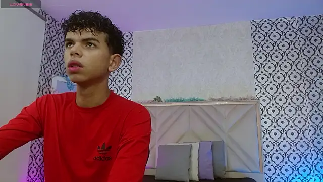 keahi tay online show from 03-08-26, 11:36