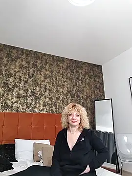 LaireeFelini online show from 02-23-26, 07:11