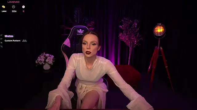 Wild Alice me online show from 07-23-26, 03:21