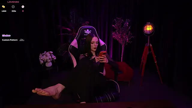 Wild Alice me online show from 07-29-26, 03:32