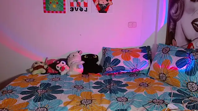 chloe roxy online show from 04-10-26, 04:17