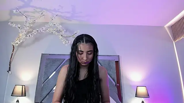 Snapshot of cloe_taylor__25 chatting on 03-03-26, 01:17 cloe taylor 25 online show from 03-03-26, 01:17