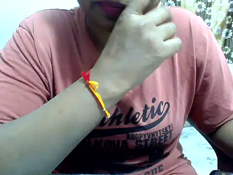 Snapshot of Angel_honeybear_143 chatting on 03-10-26, 04:01 Angel honeybear 143 online show from 03-10-26, 04:01