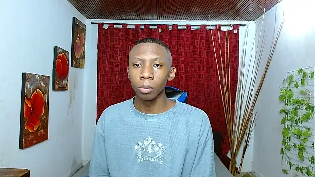 milo018 online show from 05-08-26, 07:52