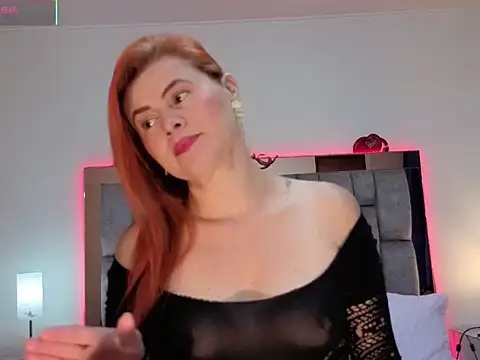 Xiomara-Suarez01 online show from 04-07-26, 02:12