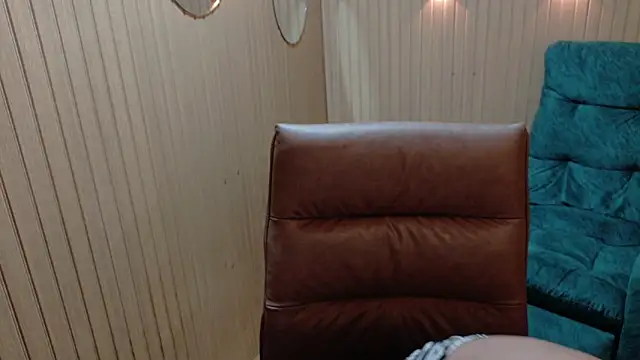 Alessia Monroe  online show from 02-20-26, 01:11