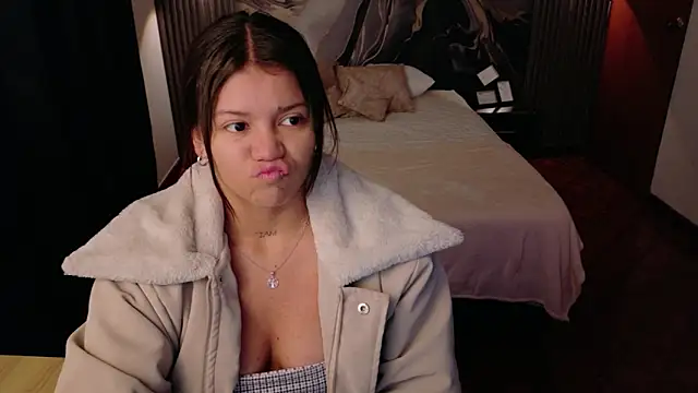 Alessia Monroe  online show from 02-24-26, 01:42