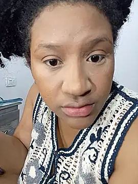 gigiblue89 online show from 05-06-26, 08:19