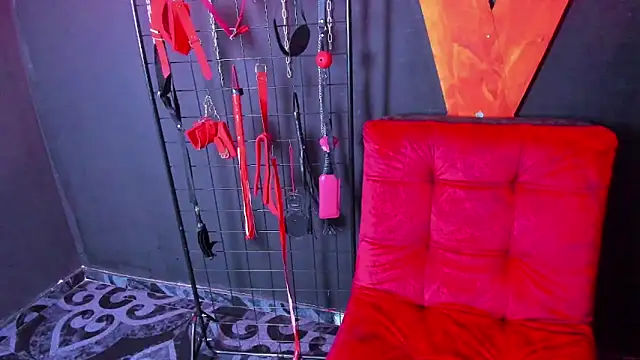 lilith slave online show from 04-11-26, 03:44