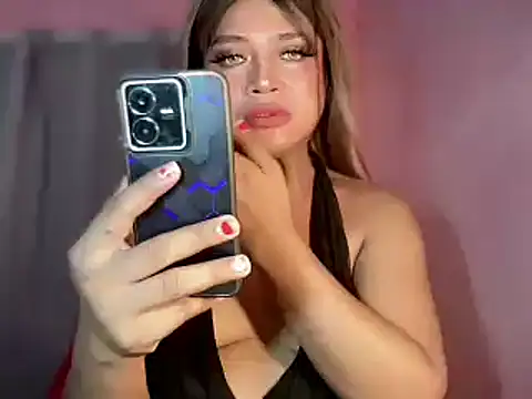 Snapshot of Midnight_Ebony69 chatting on 03-06-26, 03:36 Midnight Ebony69 online show from 03-06-26, 03:36