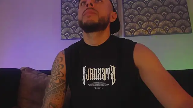 Daniel kingx online show from 03-24-26, 01:38