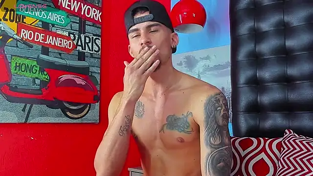 SharonTygaX online show from 03-17-26, 10:46