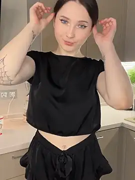 Tiny BunnyX online show from 04-19-26, 06:24