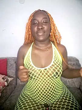 Snapshot of IvyEbony chatting on 02-25-26, 04:44 IvyEbony online show from 02-25-26, 04:44